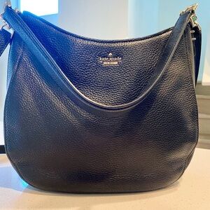 Kate Spade Black Leather Purse. (Like new).
